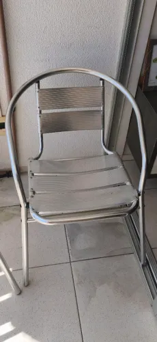 2 Cadeiras de Aluminio - o valor é do conjunto das 2 cadeiras juntas