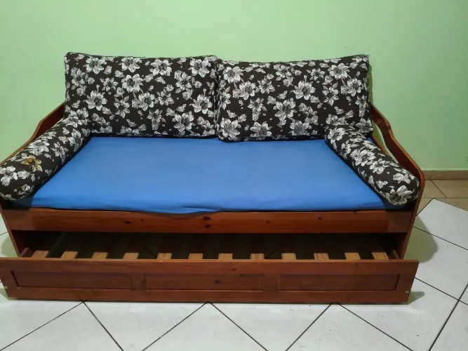 Sofá cama bicama com auxiliar