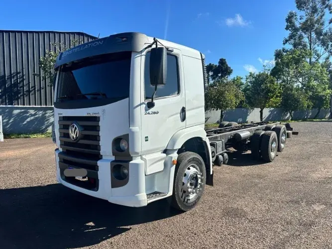 VW 24-280 6X2 2022
