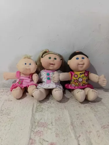 Vendo lote de boneca cabbage antiga, mais informações chama no pv!