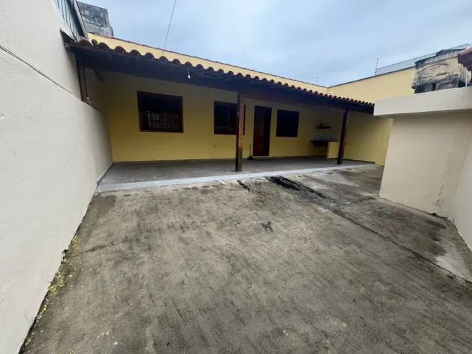 Casa para alugar de 3 quartos no bairro Renascença