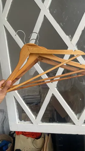 Cabide madeira (30 unidades)