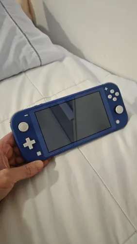 Nintendo Switch Lite Azul (Desbloqueado) + SD 128GB - Estado de Novo!