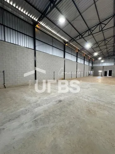 Galpão com 460m² à venda no Novo Mundo