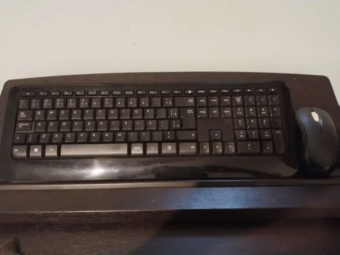 Teclado e mouse sem fio Microsoft