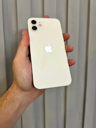 iPhone 12 128GB Branco