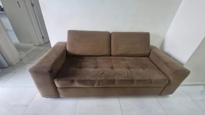 Sofá + Poltrona em ótimo estado - Conforto e estilo