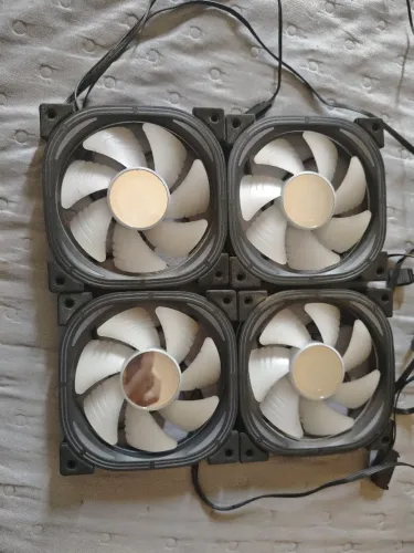 4 Fans Darkflash Aigo 24 infinity pro - Usada