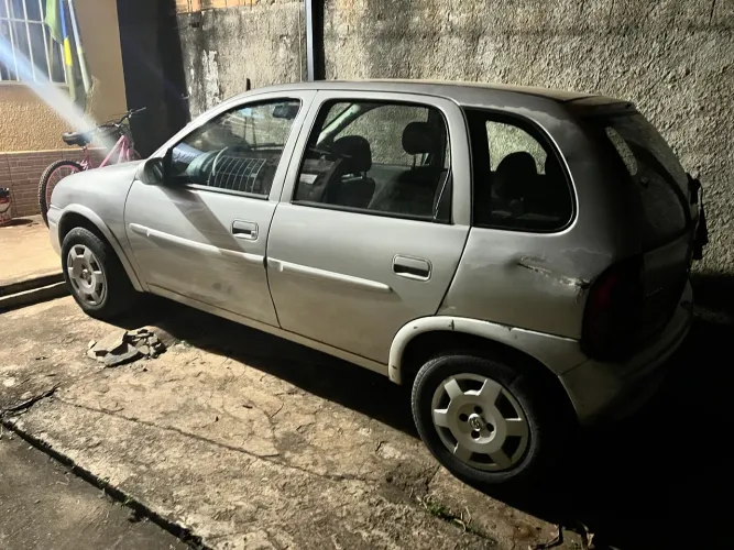 Chevrolet Corsa Wind 1.0 Mpf/milleniumi/ EFI 4P (álcool) 2002