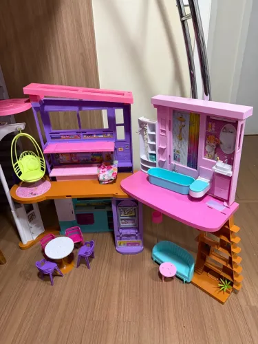 Casa da Barbie com acessórios | Excelente estado