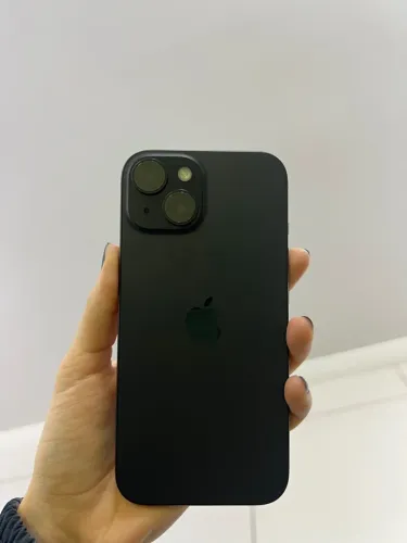 iPhone 15 128GB