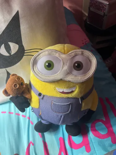 Pelúcia Minions Illumination grande