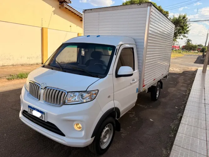Shineray TLux 1.6 16V Mec. 2025