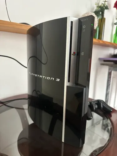 Play 3 fat desbloqueado com vários jogos 