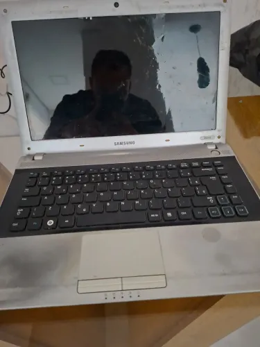 Notebook Samsung RV415 Para Peças ou Conserto