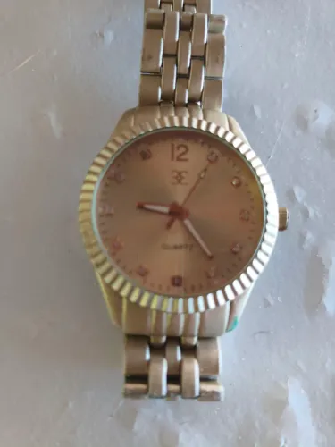 Relógio malloty feminino dourado fosco