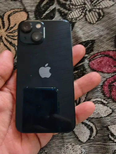 iPhone 13 Mini em Excelente Estado