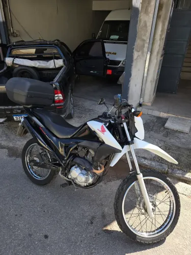 Vende-se Nxr Bros 160