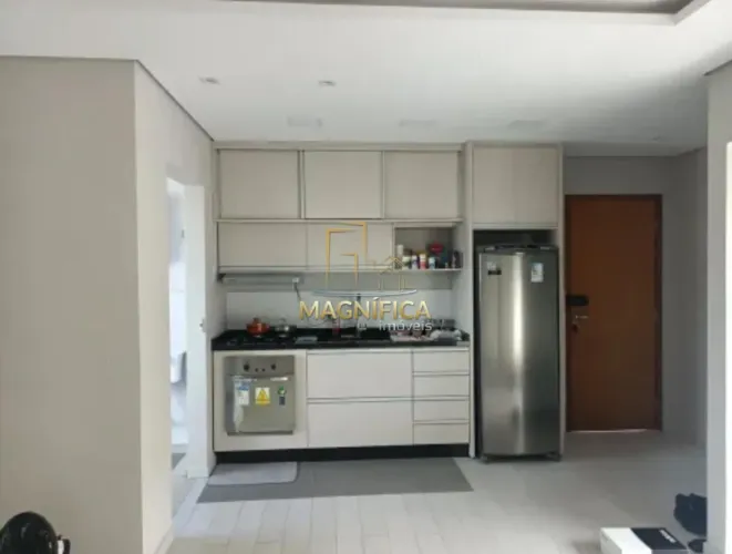 Apartamento à Venda no Tíngui | 67m² Privativos | 2 Quartos (1 Suíte) | 1 Vaga de Garagem