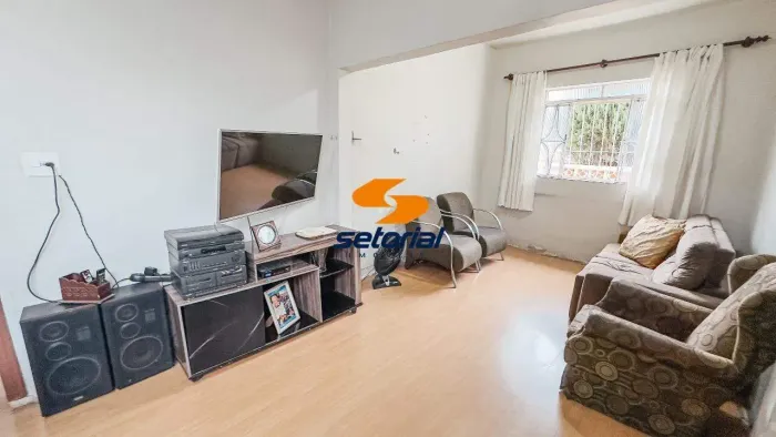 Casa à venda, 3 quartos, 3 vagas, Nova Suíssa - Belo Horizonte/MG