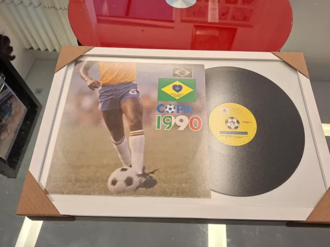 Vinil LP Copa de 90 LBV emoldurado com vidro, decoração, quadro, futebol, Pelé, Brasil