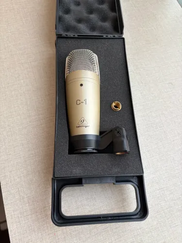 Microfone Behringer C-1 Condensador Cardioide cor prata