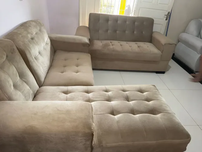 Sofá retrátil e reclinável