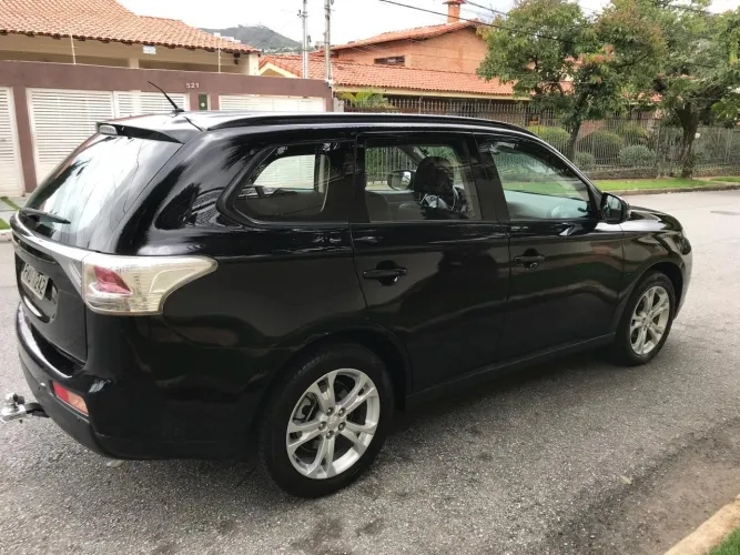 Mitsubishi Outlander 2.0 16V 160cv Aut. 2015