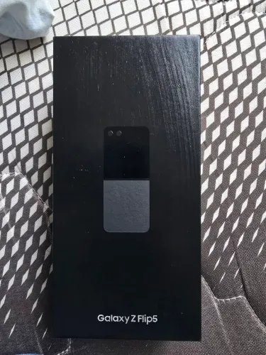 Sansung flip5 512gb cinza