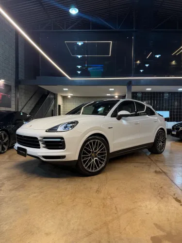 Porsche Cayenne Coupe E-hybrid 3.0 V6 462cv 2021