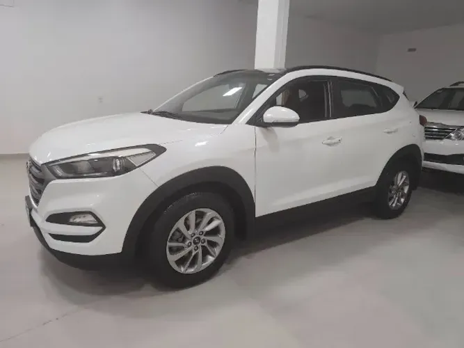 Tucson 2.0 GDI Com apenas 77 mil km