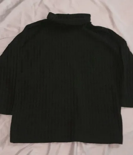 blusa de gola alta canelada verde