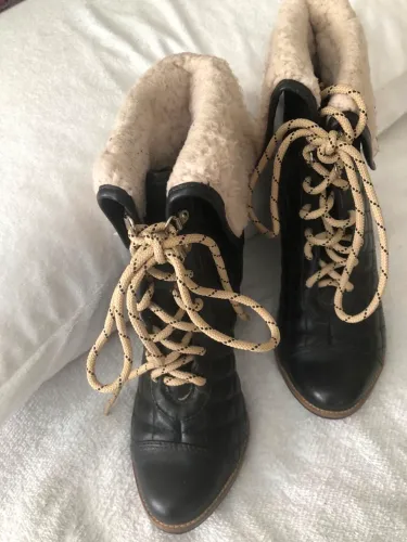 Bota com pelo dentro 