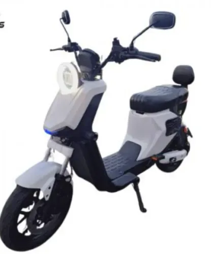 Scooter elétrica 