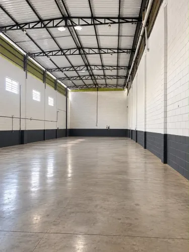 Galpão em Cajamar 450 m2
