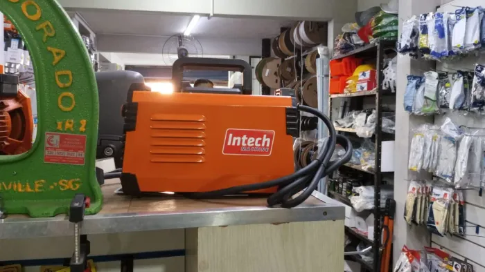 Máquina de solda zerada 580