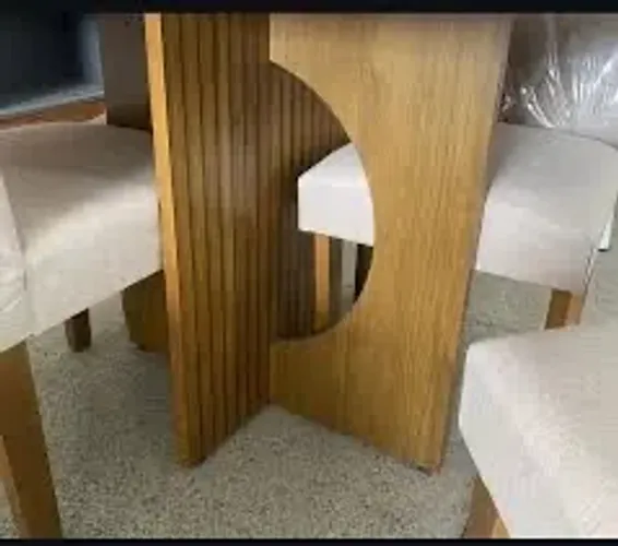 Vendo mesa e balcão