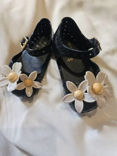 Mini melissa