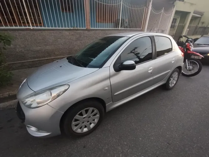 Peugeot 207 XS 1.6 Flex 16V 5P 2009