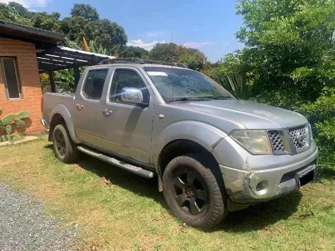 Nissan Frontier SEL CD 4X4 2.5 TB Diesel Aut. 2008