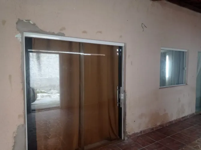 CASA VENDO OU TROCO
