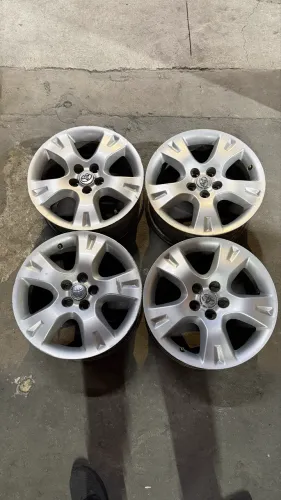 Jogo de Rodas Toyota Corolla Original Aro 16
