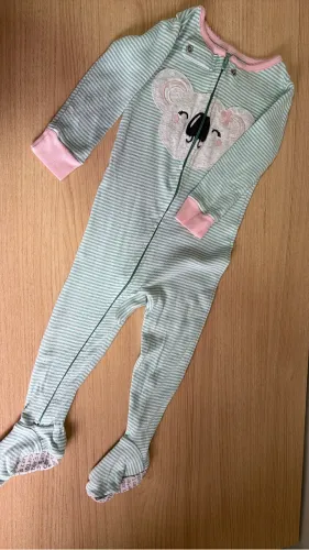Pijama CARTERS - 12 meses