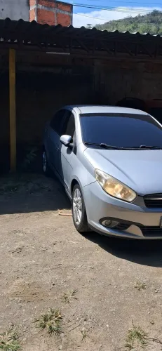 Fiat Grand Siena Essence 1.6 Flex 16V 2014