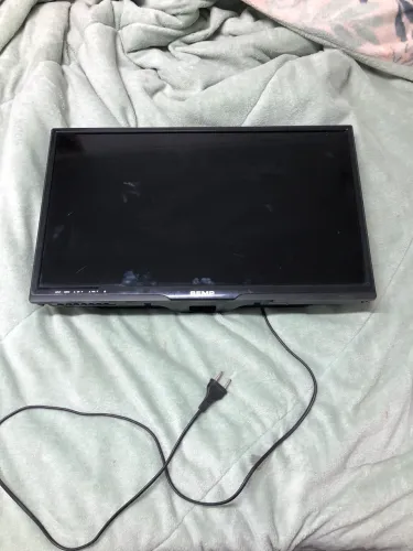 Vende-se televisão 24 polegadas