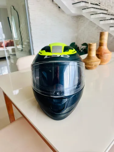 Capacete LS2 62