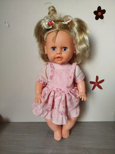 Boneca estrela vestidinho rosa