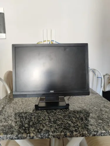 Monitor Aoc Tft20w90ps Linha 2036s 20 Widescreen Preto 127/220