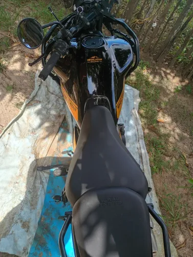 Vende se ymalaia 450.