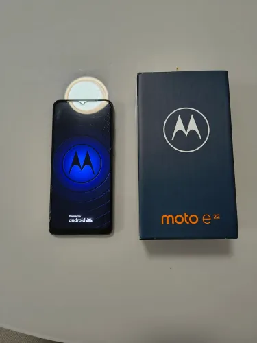 Vendo Motorola E22 128gb